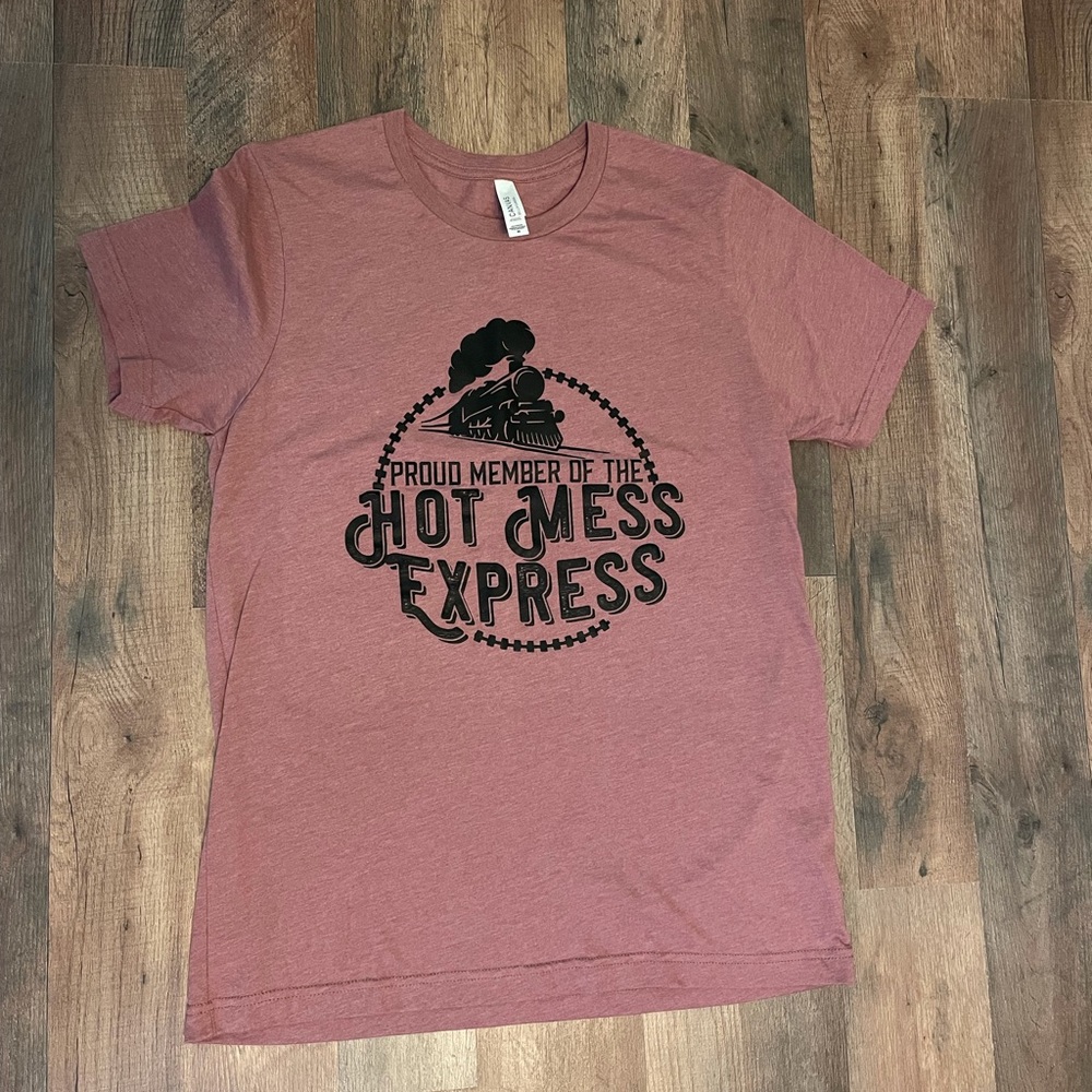Women’s Graphic Tee